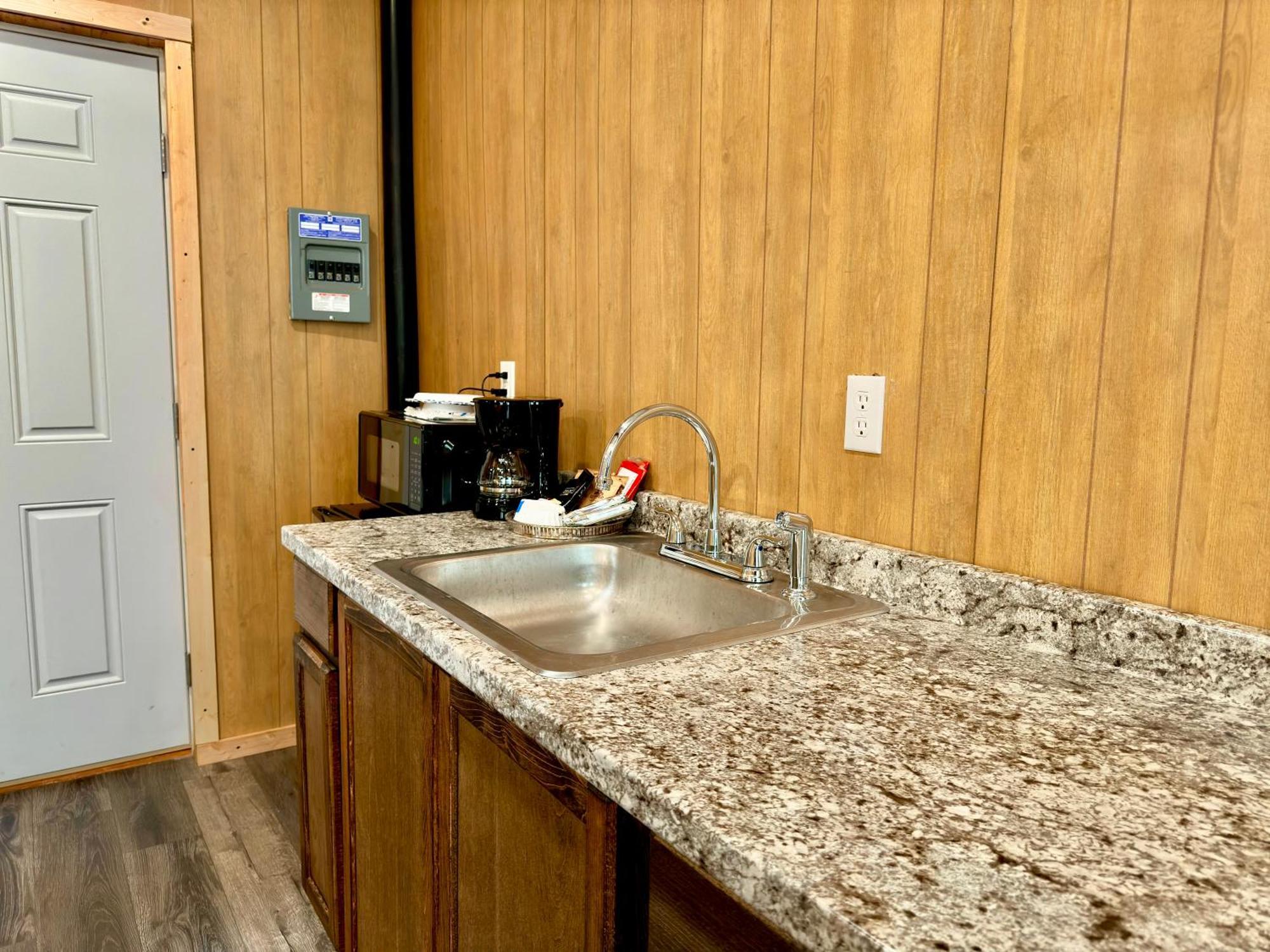 Roberts Lodge Ток Екстер'єр фото